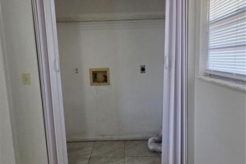 Apartamento en alquiler en Babson Park, Florida, 2 dormitorios, 81.75 m2 № 2114956 - foto 6