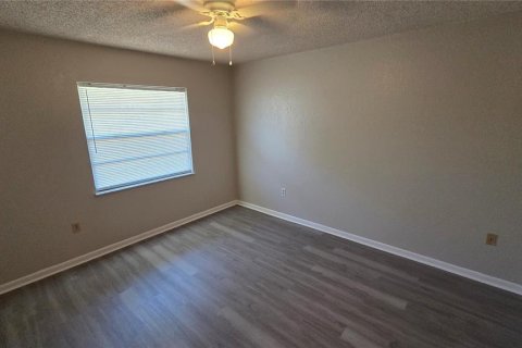 Apartamento en alquiler en Babson Park, Florida, 2 dormitorios, 81.75 m2 № 2114956 - foto 11
