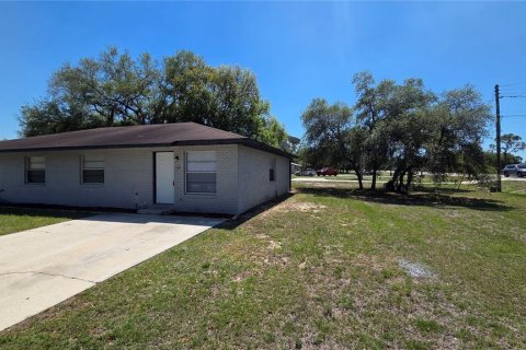 Apartamento en alquiler en Babson Park, Florida, 2 dormitorios, 81.75 m2 № 2114956 - foto 2