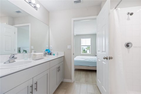 Casa en venta en Apollo Beach, Florida, 4 dormitorios, 192.59 m2 № 1802245 - foto 26