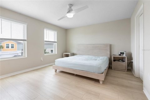 Casa en venta en Apollo Beach, Florida, 4 dormitorios, 192.59 m2 № 1802245 - foto 20