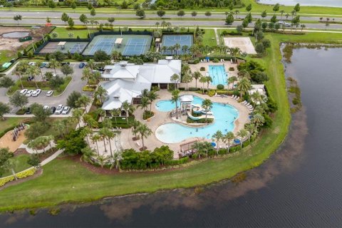 Casa en venta en Apollo Beach, Florida, 4 dormitorios, 192.59 m2 № 1802245 - foto 13