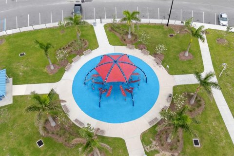Casa en venta en Apollo Beach, Florida, 4 dormitorios, 192.59 m2 № 1802245 - foto 7