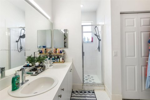 Купить таунхаус в Хомстед, Флорида 3 спальни, 135.27м2, № 1709288 - фото 21