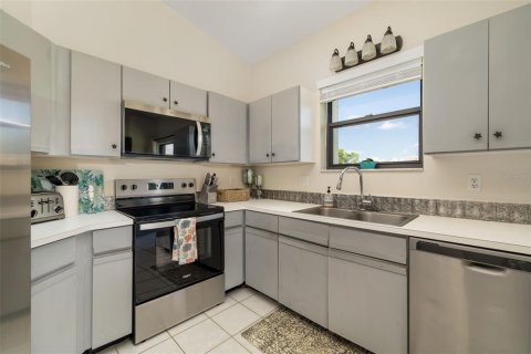 Copropriété à vendre à Sarasota, Floride: 3 chambres, 184.97 m2 № 1894474 - photo 21