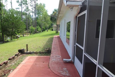House in Palm Coast, Florida 3 bedrooms, 208.57 sq.m. № 1851544 - photo 12
