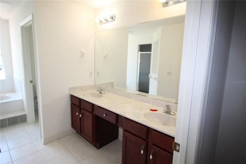 House in Palm Coast, Florida 3 bedrooms, 208.57 sq.m. № 1851544 - photo 15