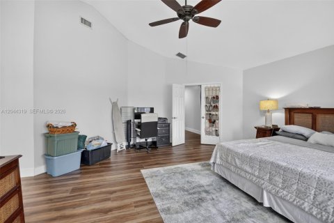 Casa en venta en Pembroke Pines, Florida, 5 dormitorios, 290.32 m2 № 2186364 - foto 30