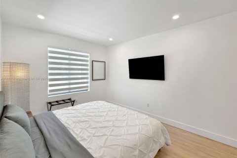 Villa ou maison à louer à Miami, Floride: 3 chambres, 148.64 m2 № 1937130 - photo 29