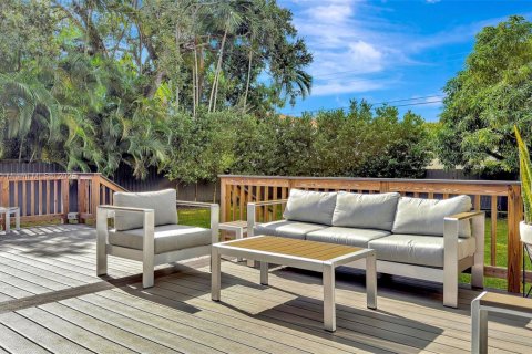Villa ou maison à louer à Miami, Floride: 3 chambres, 148.64 m2 № 1937130 - photo 8