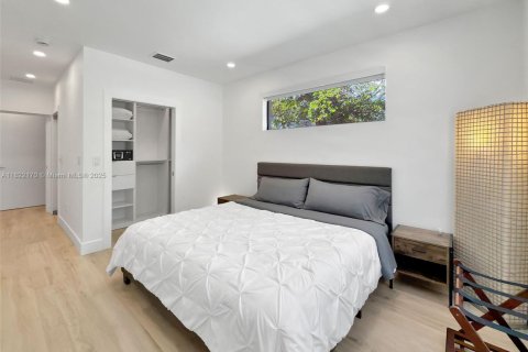 Villa ou maison à louer à Miami, Floride: 3 chambres, 148.64 m2 № 1937130 - photo 28
