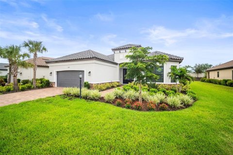 Casa en venta en Bradenton, Florida, 3 dormitorios, 288.09 m2 № 1884252 - foto 2