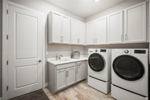 Casa en venta en Bradenton, Florida, 3 dormitorios, 288.09 m2 № 1884252 - foto 11