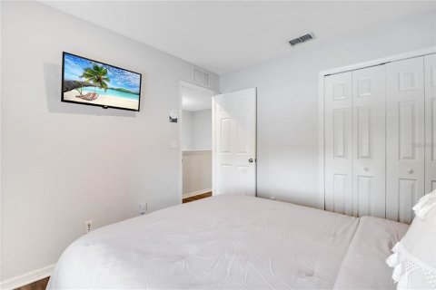 Townhouse in Kissimmee, Florida 4 bedrooms, 133.78 sq.m. № 2210855 - photo 21