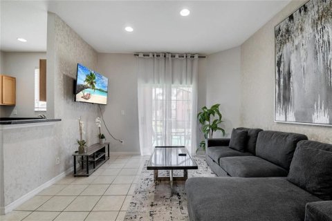Townhouse in Kissimmee, Florida 4 bedrooms, 133.78 sq.m. № 2210855 - photo 10