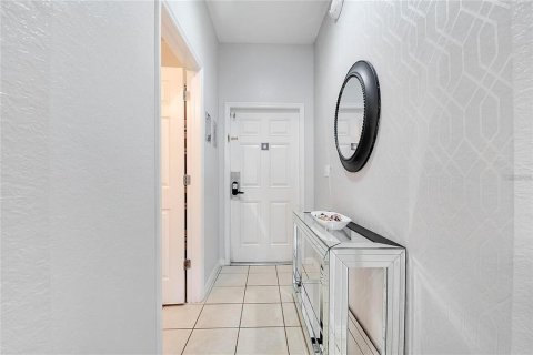 Townhouse in Kissimmee, Florida 4 bedrooms, 133.78 sq.m. № 2210855 - photo 5