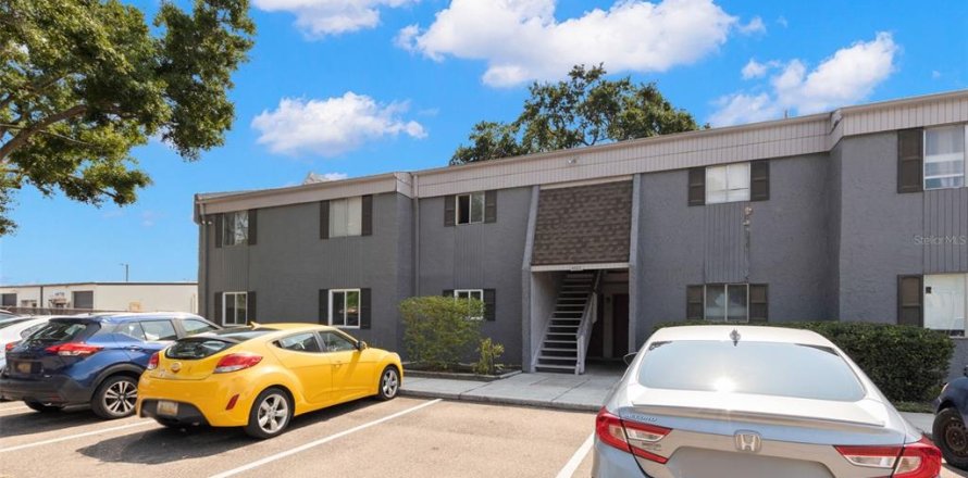 Condo à Tampa, Floride, 4 chambres № 1747279