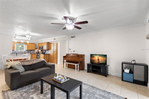 Copropriété à vendre à Tampa, Floride: 4 chambres, 133.5 m2 № 1747279 - photo 7