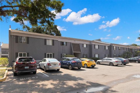 Copropriété à vendre à Tampa, Floride: 4 chambres, 133.5 m2 № 1747279 - photo 2