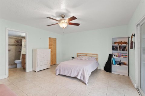 Copropriété à vendre à Tampa, Floride: 4 chambres, 133.5 m2 № 1747279 - photo 14