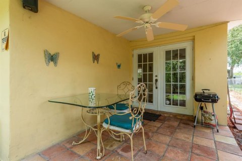 House in Holiday, Florida 2 bedrooms, 105.35 sq.m. № 1773316 - photo 21