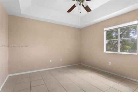 Townhouse in Homestead, Florida 3 bedrooms, 140.19 sq.m. № 1727760 - photo 2