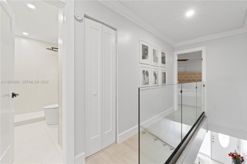 Townhouse in Miami, Florida 2 bedrooms, 108.14 sq.m. № 2052415 - photo 20