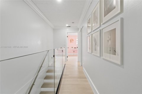 Townhouse in Miami, Florida 2 bedrooms, 108.14 sq.m. № 2052415 - photo 24