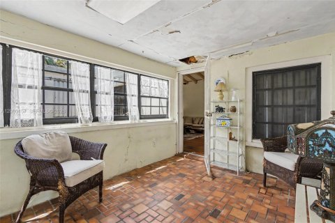 Villa ou maison à vendre à Miami, Floride: 2 chambres, 119.01 m2 № 2065789 - photo 20