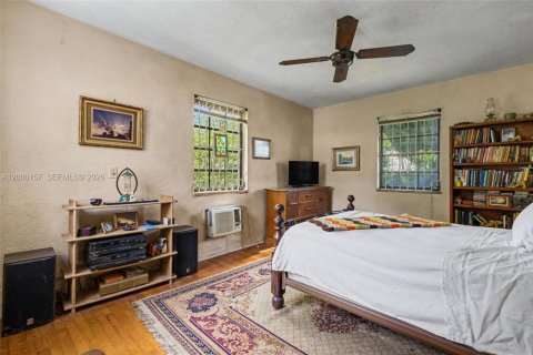 Villa ou maison à vendre à Miami, Floride: 2 chambres, 119.01 m2 № 2065789 - photo 15