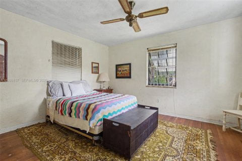 Villa ou maison à vendre à Miami, Floride: 2 chambres, 119.01 m2 № 2065789 - photo 17