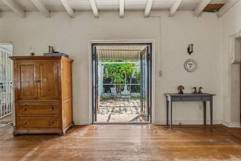 Villa ou maison à vendre à Miami, Floride: 2 chambres, 119.01 m2 № 2065789 - photo 6