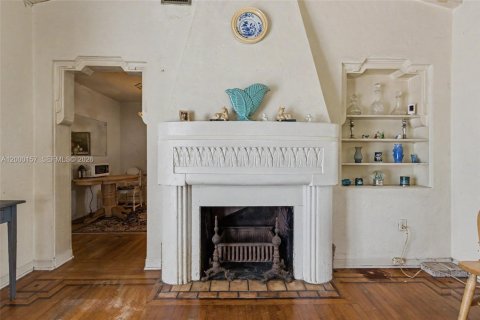 Villa ou maison à vendre à Miami, Floride: 2 chambres, 119.01 m2 № 2065789 - photo 8