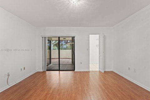 Condominio en venta en Miami, Florida, 2 dormitorios, 84.54 m2 № 2017672 - foto 15