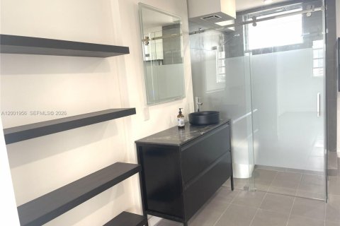 Copropriété à louer à Aventura, Floride: 1 chambre, 71.35 m2 № 2065766 - photo 16