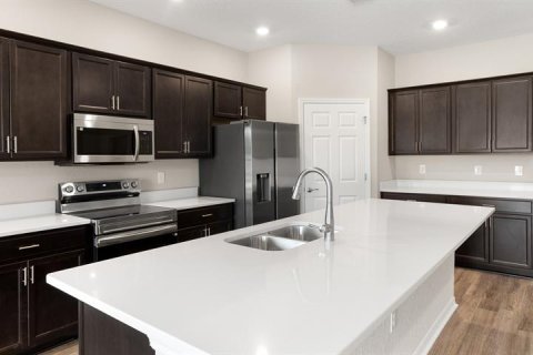 House in Ocala, Florida 2 bedrooms, 179.39 sq.m. № 1568351 - photo 11