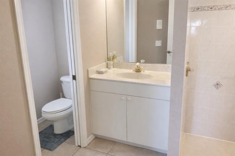 House in Port Charlotte, Florida 3 bedrooms, 140.75 sq.m. № 2217757 - photo 12