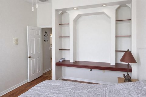 House in Port Charlotte, Florida 3 bedrooms, 140.75 sq.m. № 2217757 - photo 16