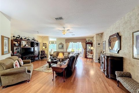 House in Clermont, Florida 3 bedrooms, 188.87 sq.m. № 1720842 - photo 7