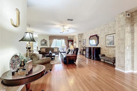 House in Clermont, Florida 3 bedrooms, 188.87 sq.m. № 1720842 - photo 6