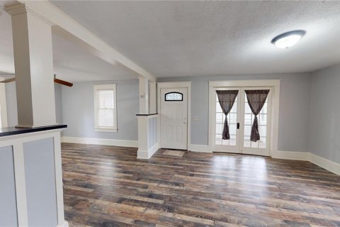 House in Daytona Beach, Florida 4 bedrooms, 147.71 sq.m. № 1878242 - photo 8