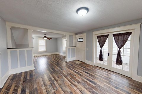 House in Daytona Beach, Florida 4 bedrooms, 147.71 sq.m. № 1878242 - photo 7