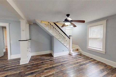 House in Daytona Beach, Florida 4 bedrooms, 147.71 sq.m. № 1878242 - photo 11