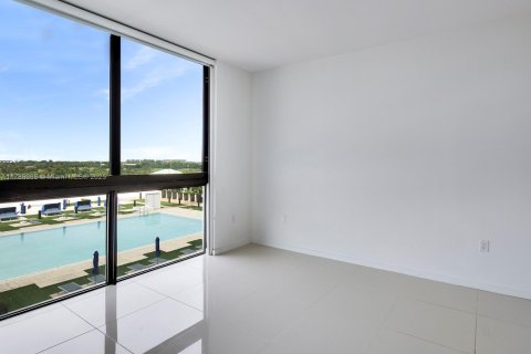 Condo in Doral, Florida, 1 bedroom  № 1746064 - photo 16