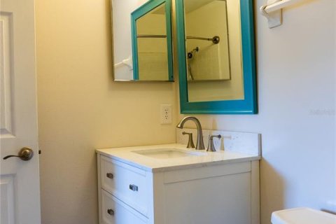 Townhouse in Orlando, Florida 2 bedrooms, 120.77 sq.m. № 1669814 - photo 20