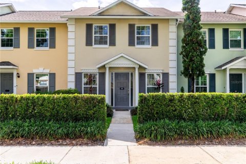 Townhouse in Orlando, Florida 2 bedrooms, 120.77 sq.m. № 1669814 - photo 1