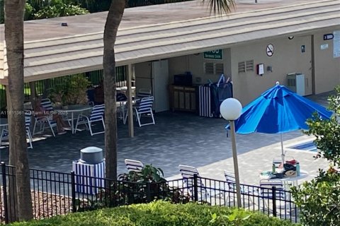 Купить кондоминиум в Коконат Крик, Флорида 1 спальня, 74.14м2, № 2053661 - фото 26