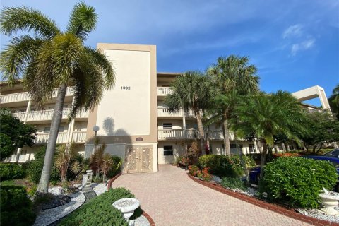 Купить кондоминиум в Коконат Крик, Флорида 1 спальня, 74.14м2, № 2053661 - фото 30