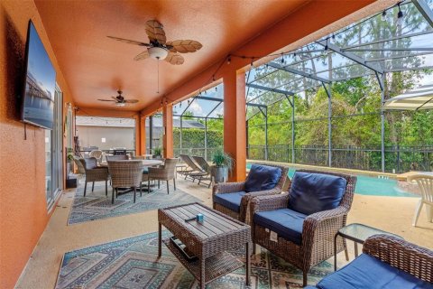 Villa ou maison à louer à Kissimmee, Floride: 7 chambres, 267.65 m2 № 1827156 - photo 3
