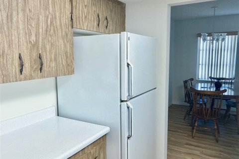 Casa en venta en Bradenton, Florida, 2 dormitorios, 78.22 m2 № 2122094 - foto 8
